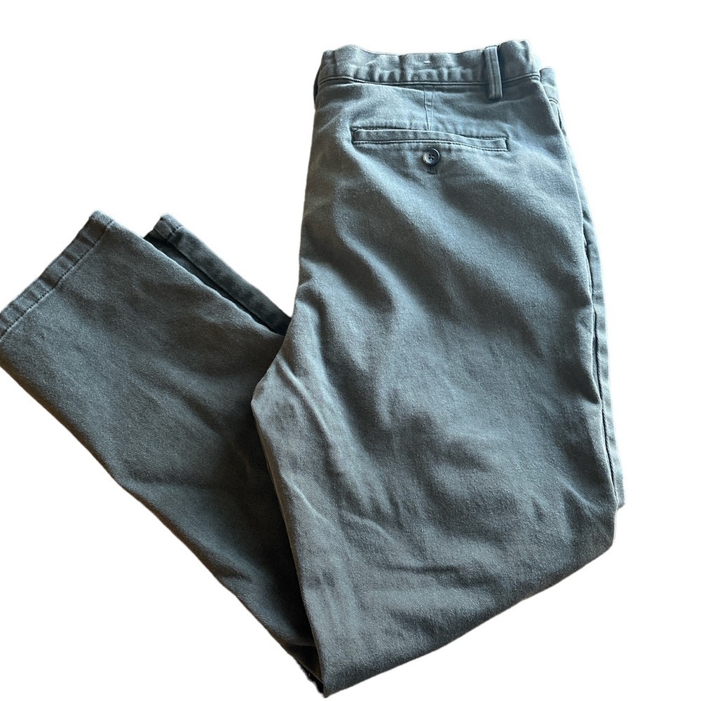 Zara Twill Pants Straight Leg Olive Color Size 36 Pockets Zipper Button Closure
